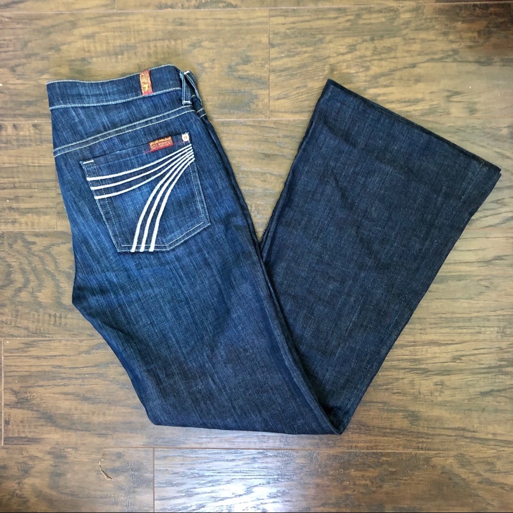 7 For All Mankind Dojo’s Jeans Size 27